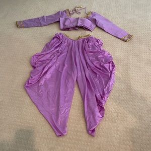 Harem pants with cupped blouse